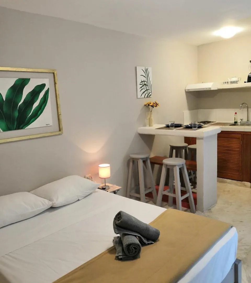 Apartment & Studio 28 Playa del Carmen 0*,  México